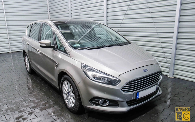 Ford S-Max cena 58999 przebieg: 239000, rok produkcji 2017 z Kielce małe 742